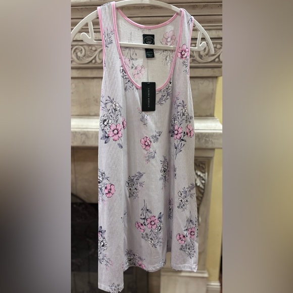 NWT Laura Ashley Striped Floral Sleeveless Nightgown Loungewear Size Large - Picture 1 of 10